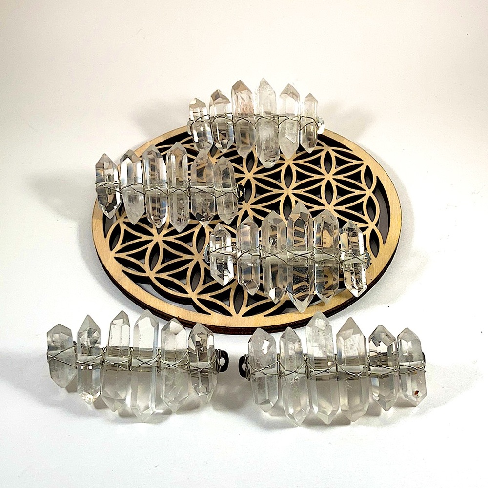 (1) Messy Bun Crystal Crown Barrette - Picture 6 of 11